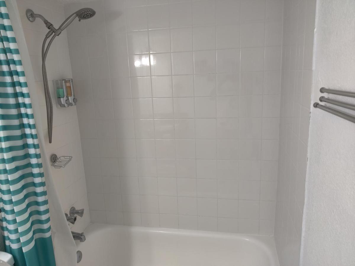Centauri Vacation Rentals Beautiful 2-Bedroom Condo, Near All Orlando Attractions, Free Parking & Wi-Fi, King Bed, #1 Eksteriør bilde