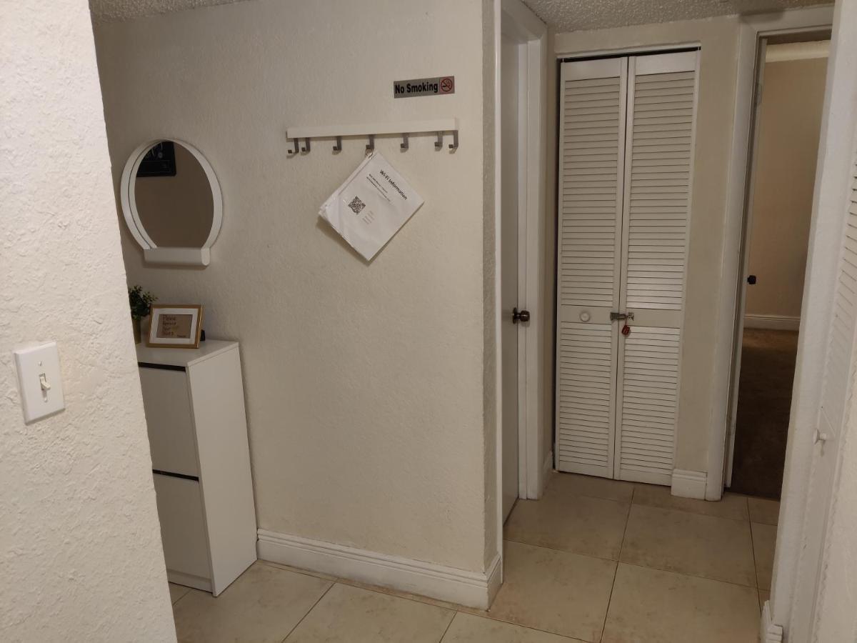Centauri Vacation Rentals Beautiful 2-Bedroom Condo, Near All Orlando Attractions, Free Parking & Wi-Fi, King Bed, #1 Eksteriør bilde