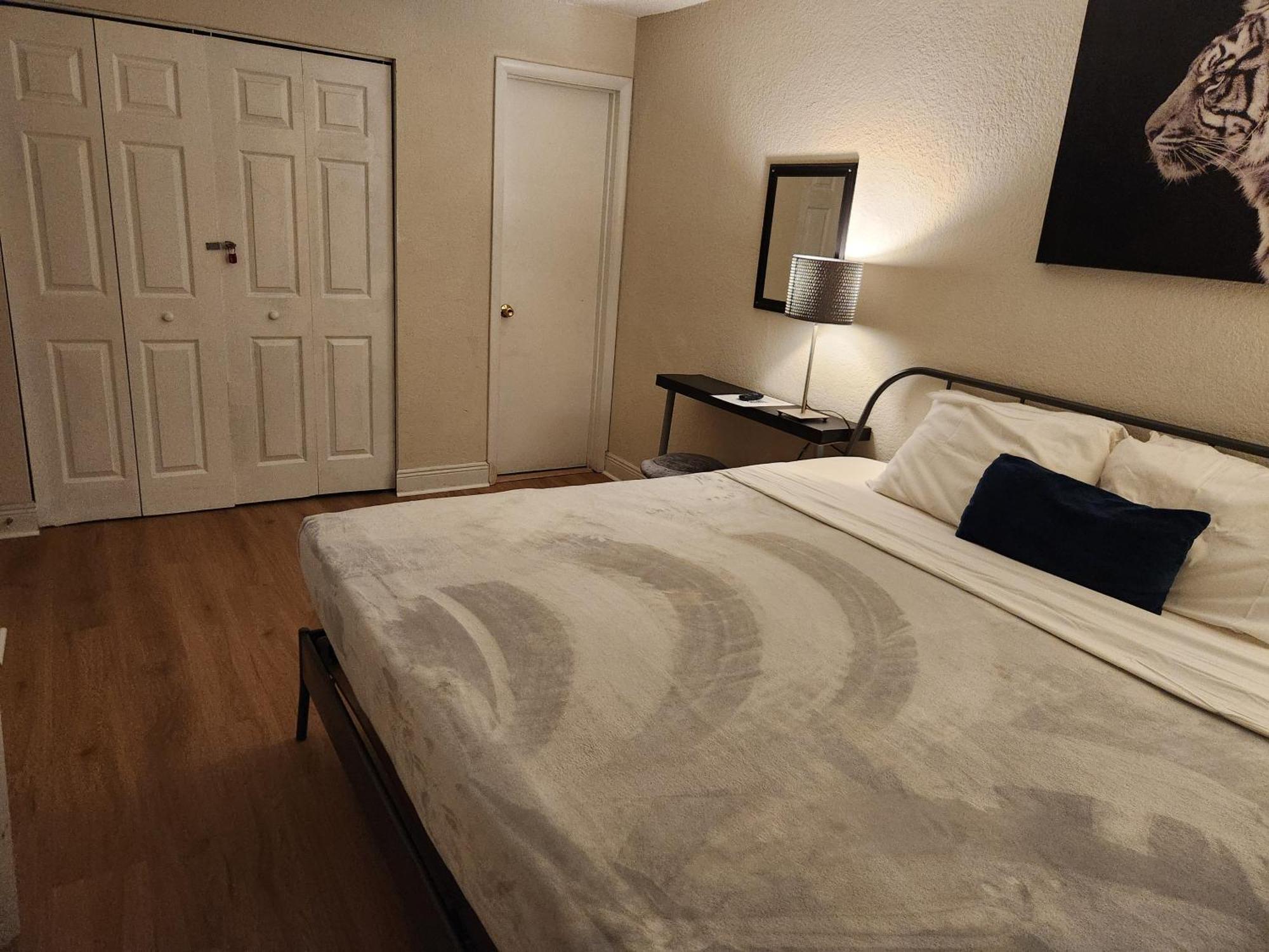 Centauri Vacation Rentals Beautiful 2-Bedroom Condo, Near All Orlando Attractions, Free Parking & Wi-Fi, King Bed, #1 Eksteriør bilde
